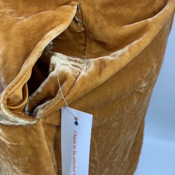 NWT ModCloth skirt gold velvet size 8 with Pockets - Picture 6 of 8